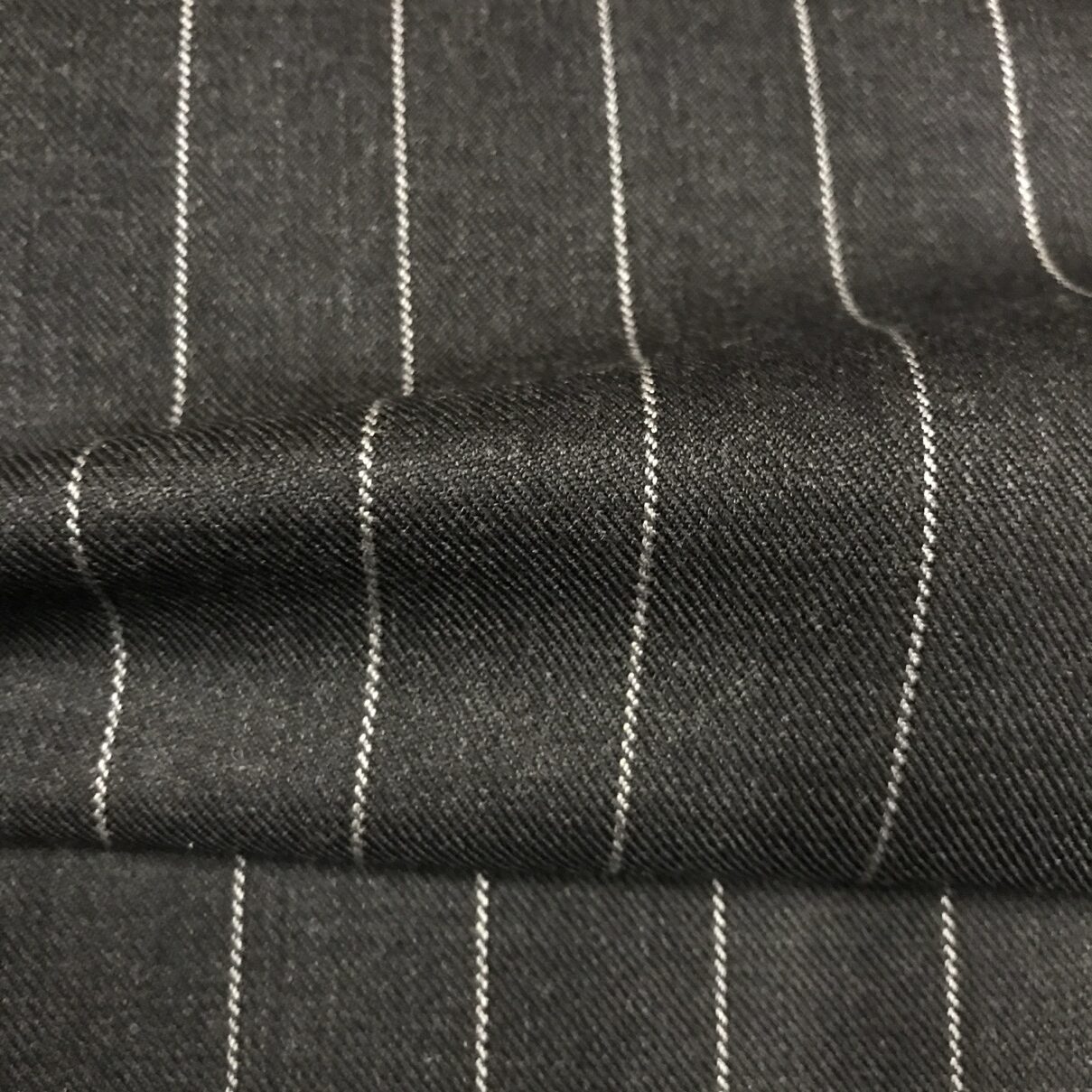 SAL16 - Grey W/ White Rose Pin - Huddersfield Textiles