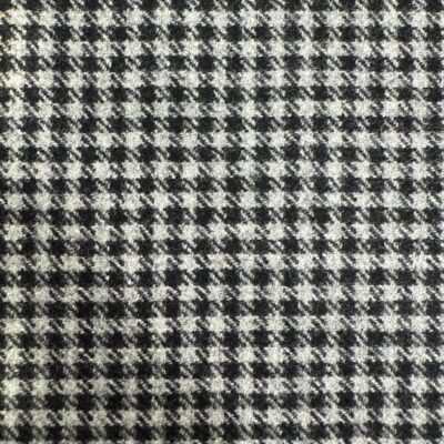 SAL291 - GREY & BLACK HOUNDSTOOTH FLANNEL (360 Grams / 13 oz)