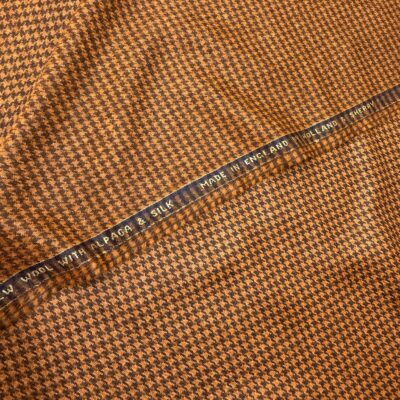 SAL338 - ORANGE HOUNDSTOOTH 30% ALPACA, 20% SILK, 50% WOOL (300 Grams / 10.5 oz)