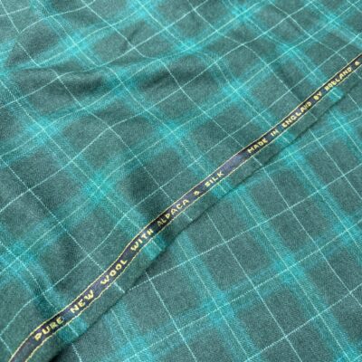 SAL342 - GREEN FANCY W/ OVERCHECK 30% ALPACA, 20% SILK, 50% WOOL (300 Grams / 10.5 oz)