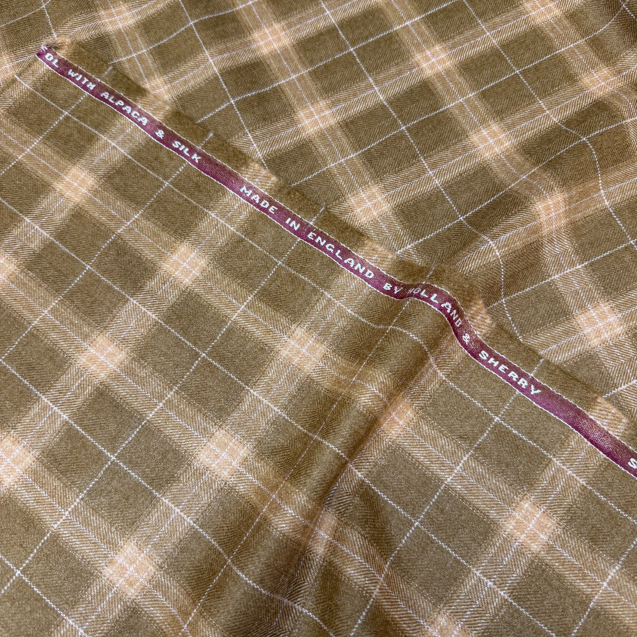 SAL345 - BROWN & CREAM HERRINGBONE W/ OVERCHECK 30% ALPACA, 20% SILK, 50% WOOL (300 Grams / 10.5 oz)