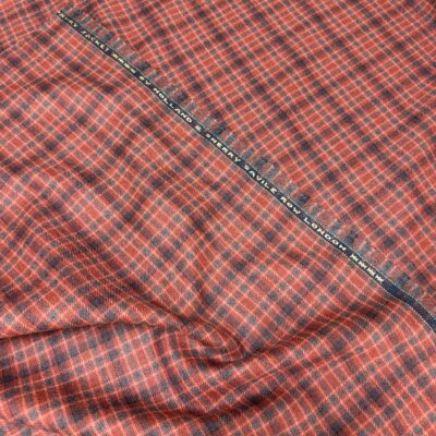 SAL355 - RED CHECK 100% WOOL (280 Grams / 10 oz)